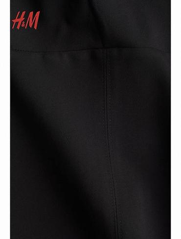 h m новый: Черная Майка/корсет от бренда H&M — 3