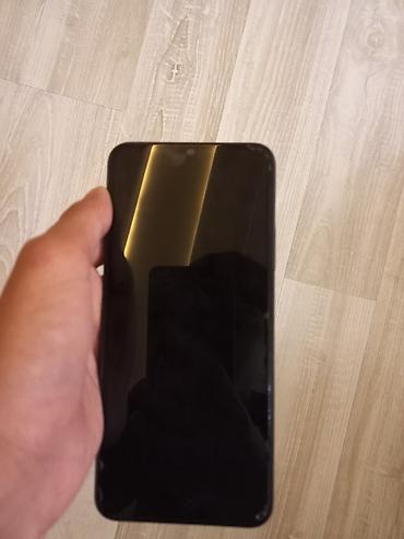 tablet 2 el: Realme 1, 32 GB, rəng - Qara, Sensor — 3