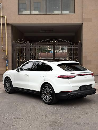 купэ: Porsche Cayenne: 2022 г., 3 л, Автомат, Бензин, Купе — 4