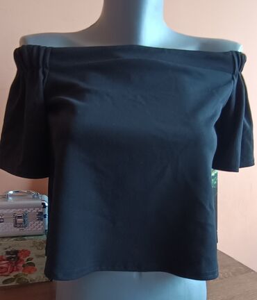 tiffany majice kratkih rukava: New Look, XS (EU 34), S (EU 36), Poliester, bоја - Crna
