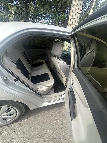 Унаа сатуу: Toyota Corolla: 2006 г., 1.8 л, Автомат, Бензин, Седан — 5