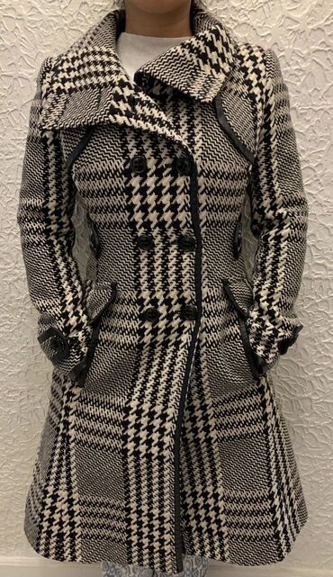 бренд одежды: Пальто от английского бренда Karen Millen в отличном состоянии размер