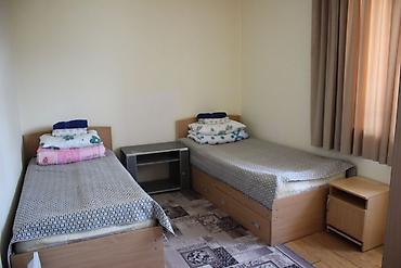 бостери гостиницы: 75 м², 3 комнаты — 2