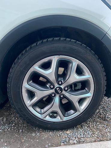 Kia: Kia Sorento: 2016 г., 2.2 л, Дизель — 4