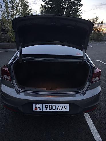 Hyundai: Hyundai Elantra: 2019 г., 2 л, Автомат, Бензин, Седан — 6