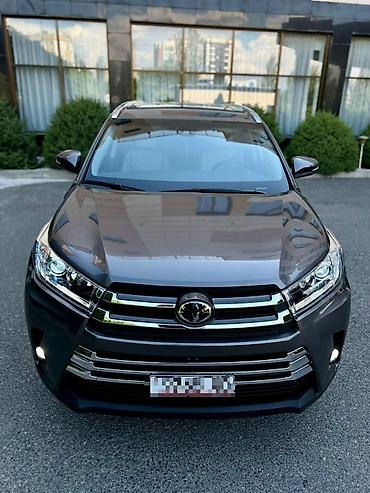 centra: Toyota Highlander: 2018 г., 3.5 л, Автомат, Бензин, Кроссовер — 2