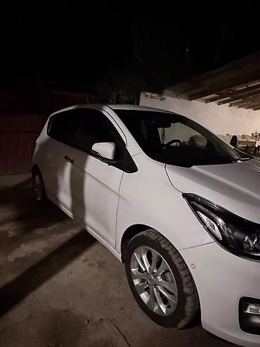 срочно продам машину: Chevrolet Spark: 2018 г., 1 л, Автомат, Бензин, Хэтчбэк — 3