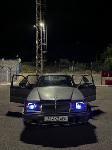 антенна мерс: Mercedes-Benz W124: 1992 г., 2 л, Механика, Бензин, Седан