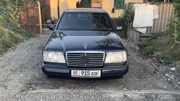 авто на зака: Mercedes-Benz E 200: 1994 г., 2 л, Механика, Бензин, Седан