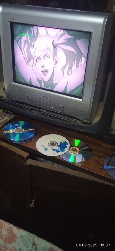 цена телевизоров в бишкеке: Продаю ТВ Sony Wega Trinitron 14" 1000 som смарт ТВ новый Андроид 14