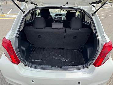 range rover satilir: Toyota Vitz: 1.3 l | 2012 il Hetçbek — 9