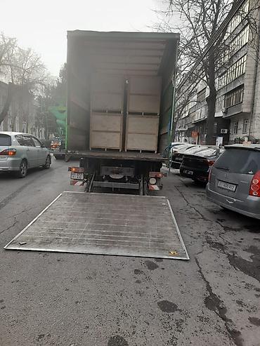 Другие услуги грузоперевозок: Грузоперевозки тентованными и фургонными автомобилями - Автопарк — 11