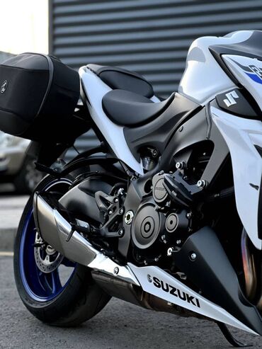 Мотоциклы: Suzuki GSX-S 2019года Пробег всего 3 000 км Оснащён всеми — 7