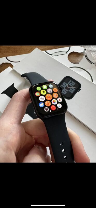 Наручные часы: Apple Watch SE 2 поколения Аккумулятор 100% (родной) На экране есть