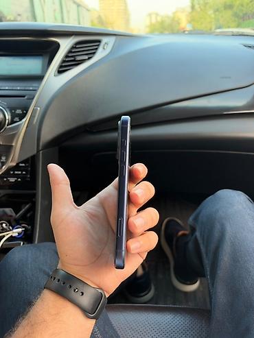 zaryadka apple watch: IPhone 17 Pro, 256 ГБ, Синий — 4