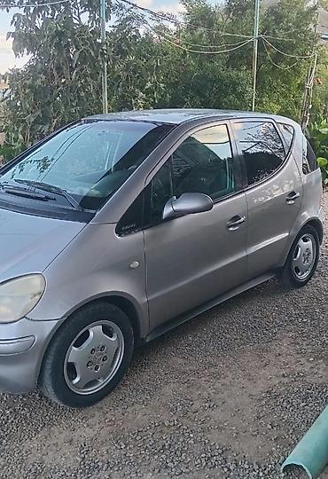 Mercedes-Benz: Mercedes-Benz A-Class (W168) hetçbek - Korpus: 5 qapılı kompakt — 3