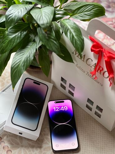 Apple iPhone: IPhone 14 Pro, Б/у, 256 ГБ, Deep Purple, Чехол, Кабель, Коробка, 78 %