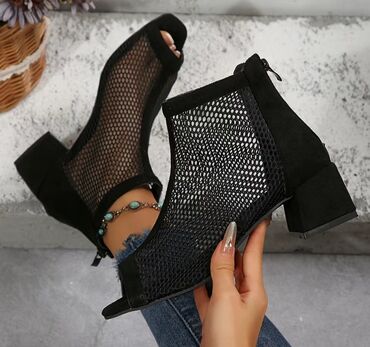 батильоны батильоны: Ботинки, 41, Gucci, Новый, цвет - Черный, Бесплатная доставка