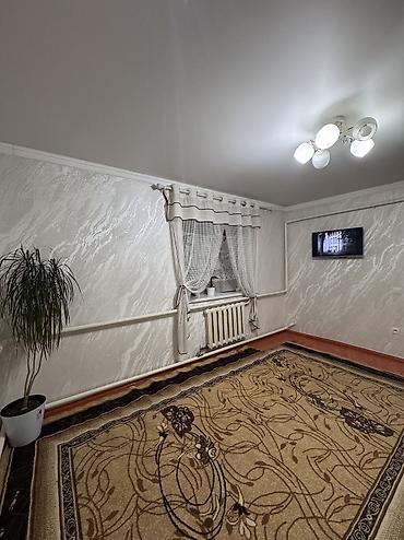 Продажа коттеджей и домов: В селе Беловодское продается добротный дом из 5-ти комнат, кухня — 21