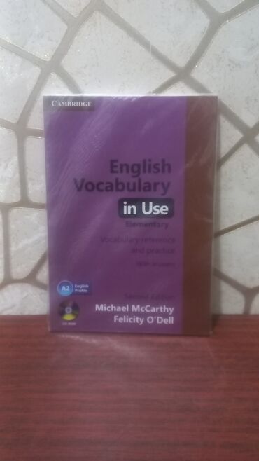 ENGLİSH VOCABULARY İN USE SALAM ŞƏKİLDƏ GÖRDÜYÜNÜZ KİTABI ƏLDƏ ETMƏK