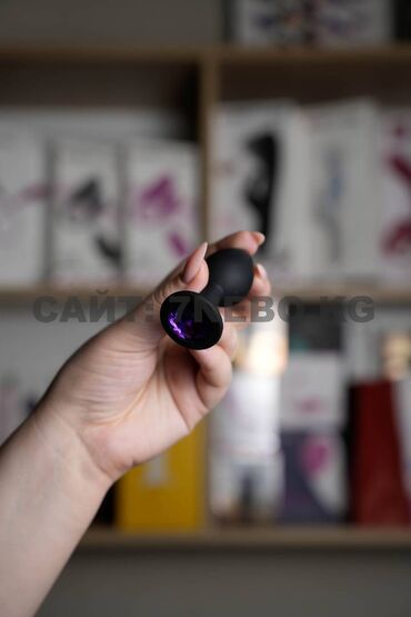 женские возбудитель: Анальная втулка с фиолетовым кристалликом самый маленький размер S