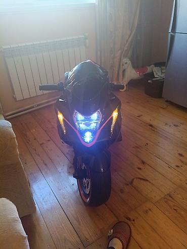elektron moto: Uşaq üçün elektrikli motosiklet – sport tipli model Xüsusiyyətlər: - — 3