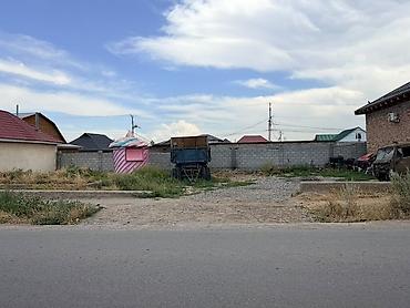 первое: 4 соток, Для строительства — 2