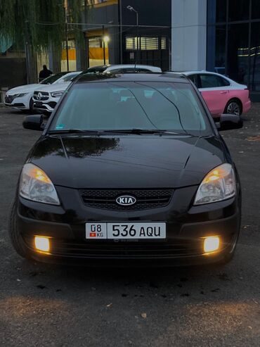 черная kia: Kia Rio: 2009 г., 1.6 л, Автомат, Бензин, Хетчбек