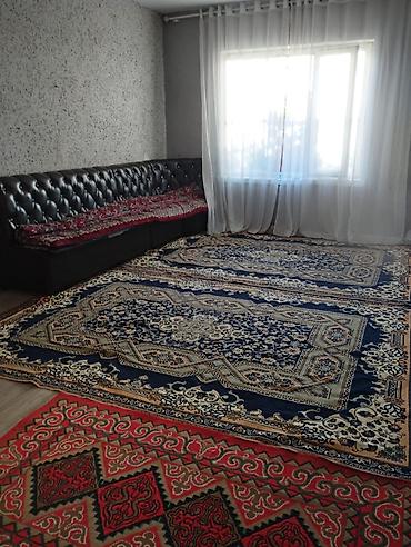 продам участок: Комната в частном доме - Уютная комната с большим окном и выходом на — 8