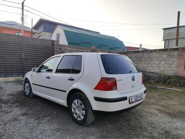 мерс бар: Volkswagen Golf: 2001 г., 1.6 л, Автомат, Бензин