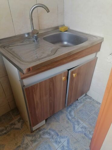 işlənmiş duş kabin: İşlənmiş Kvadrat Mətbəx çanağı, Şkaflı, Paslanmaz polad, Ünvandan götürmə