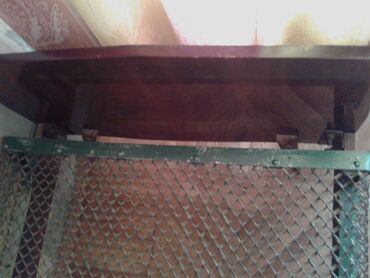 Çarpayılar: İşlənmiş, İkinəfərlik çarpayı, Bazasız, Matrassız, Siyirməsiz, Rusiya — 8