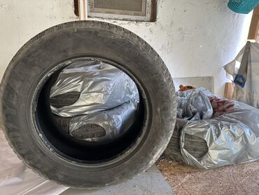 подушка на спринтер: Шины 235 / 65 / R 17, Лето, Б/у, Комплект, Внедорожные (АТ/МТ), Япония, GoodYear