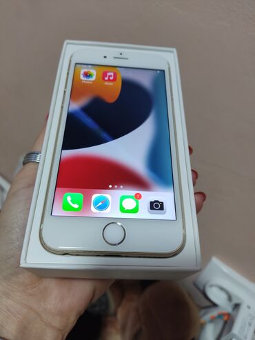 Electronics: IPhone 6s, < 16 GB, White, Face ID