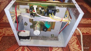 бытовая техника бу: Продаю электромеханический стабилизатор SVC-3000VA(б/у) состояние