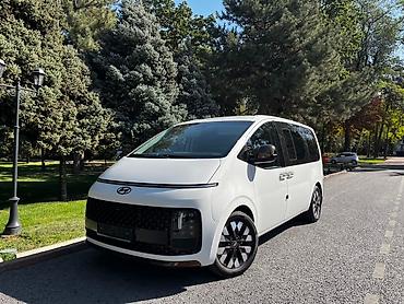 Hyundai: Hyundai Staria: 2021 г., 2.2 л, Автомат, Дизель, Минивэн — 4