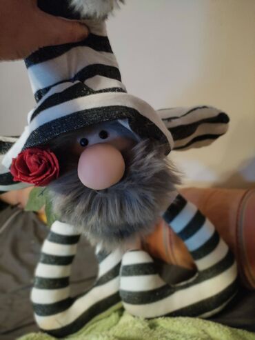 Igračke: Prava kutka ima glavu trup noge ruke bukvalno malom detetu možete — 12