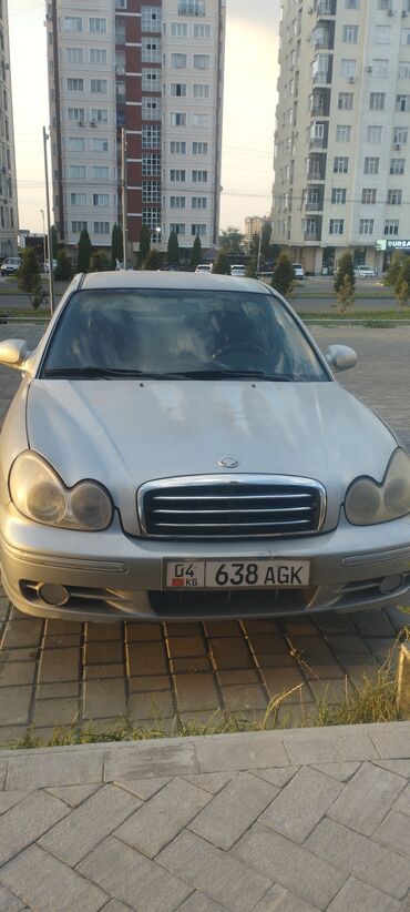 продаю hyundai sonata: Hyundai Sonata: 2004 г., 1.8 л, Механика, Бензин, Седан