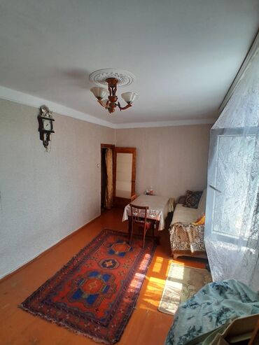 9 mkr kiraye evler 2022: 1 otaqlı mənzil – geniş və işıqlı zal Təsvir:salam - Geniş, günəş