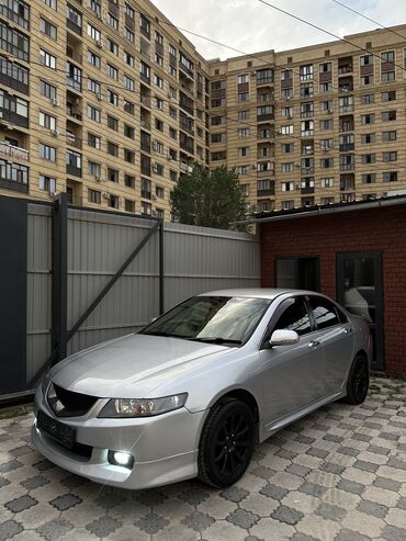 Honda: Honda Accord: 2004 г., 2 л, Типтроник, Бензин, Седан