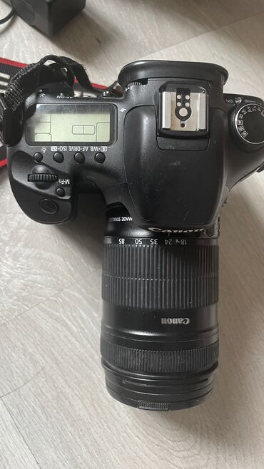 фото лавушка: Срочно продаю Canon EOS 7D, объектив 18х135, состояние среднее, в