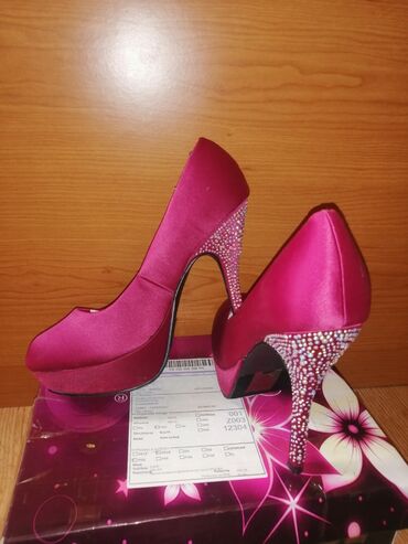 Salonke: Salonke, 39 — 10