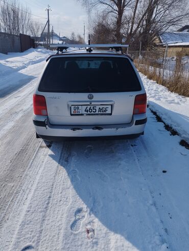 Volkswagen: Volkswagen Passat Variant: 1998 г., 2 л, Механика, Бензин, Универсал — 5