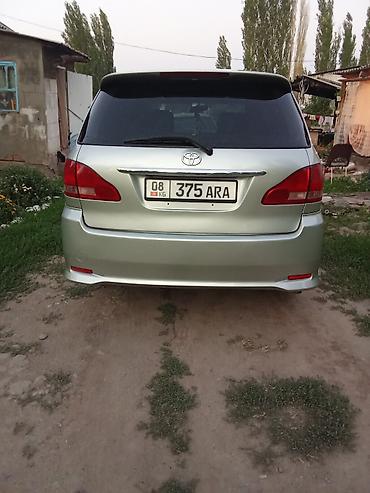 Продажа авто: Toyota Ipsum: 2003 г., Минивэн — 5