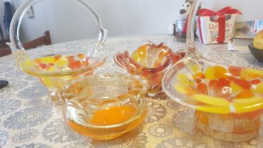 сувенирные тарелки: Посуда разная ваза креманки салатницы сахарницы вареницы в