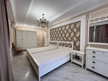 Долгосрочная аренда квартир: 4 комнаты — 8