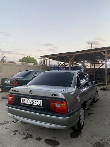 audi rs3: Opel Vectra: 1995 г., 1.8 л, Механика, Бензин, Седан — 5