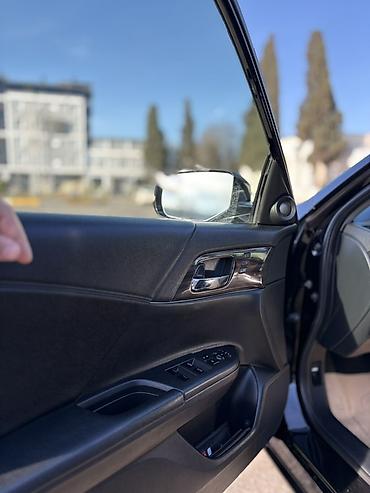 Honda: Honda Accord: 2 l | 2017 il Sedan — 11