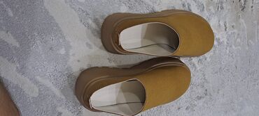 туфли замша искусственная: Туфли, 38, Жаңы, түсү - Сары, Өзү алып кетүү, Акысыз жеткирүү