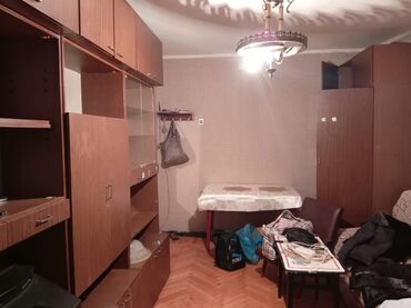 Uzunmüddətli kirayə mənzillər: Insaatcilar metrosunun yaxinligi 5/5 mertebesi 2 otagli menzile bey — 9